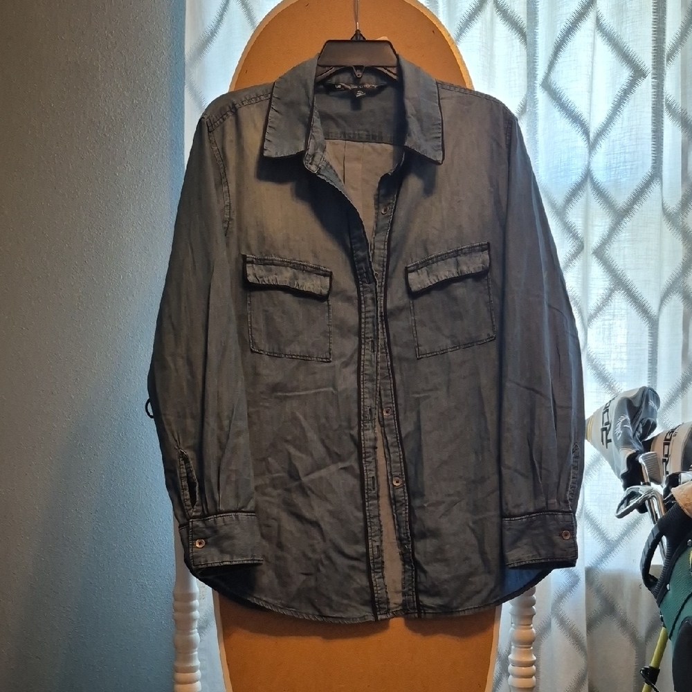 Riders by Lee Women's Black Button Down Shirt